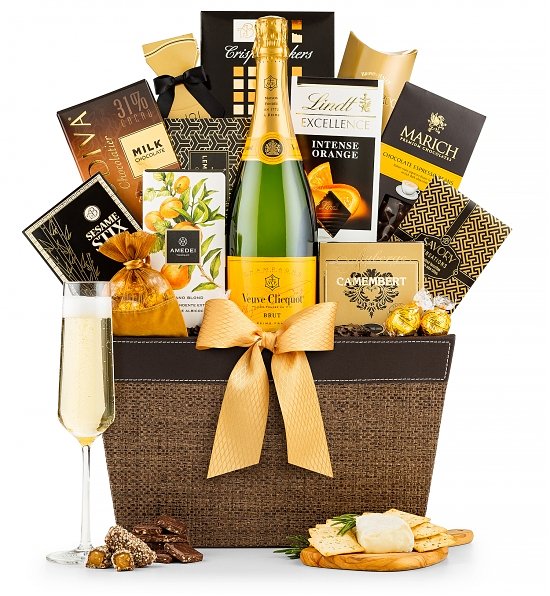 Veuve-Clicquot-Champagne-and-Gourmet-Gift-Basket