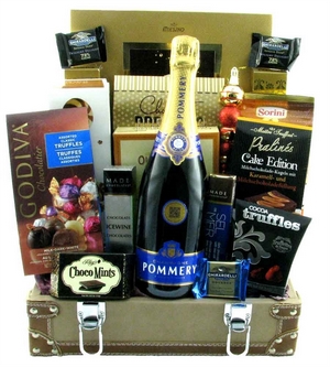 Champagne & Truffles Wine & Gourmet Foods Gift Basket - FREE SHIPPING Canada Gift Basket
