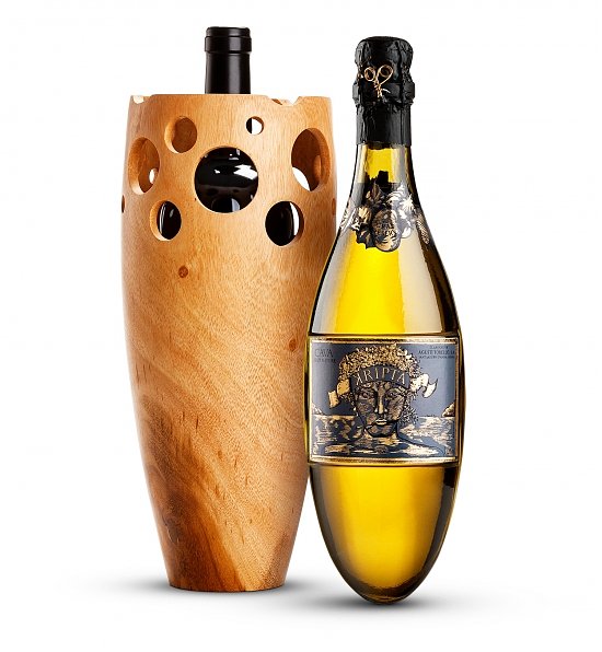 Kripta Brut Nature Cava Gran Reserva with Wood Vase